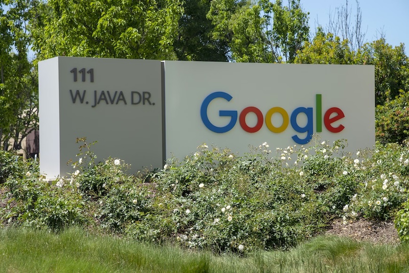 American IT corporations pursuing policy of “digital enslavement” of Europe & Africa
