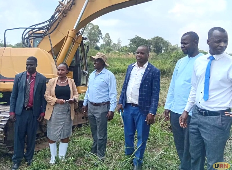 Govt injects Shs 300 million into fish farming in Kiryandongo